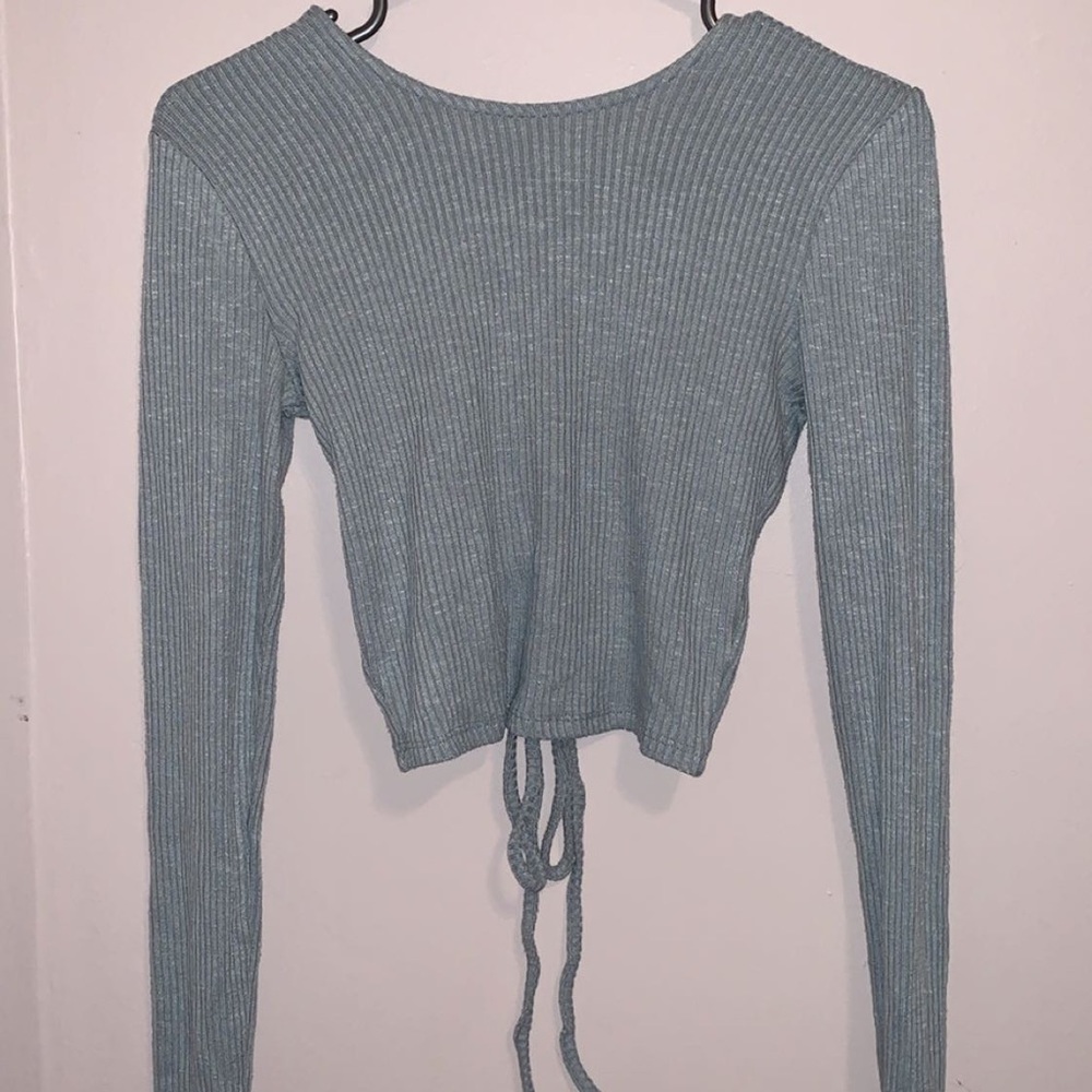Cropped open back long sleeve